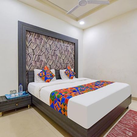 Fabexpress Pearl Villa Ahmedabad Exterior photo